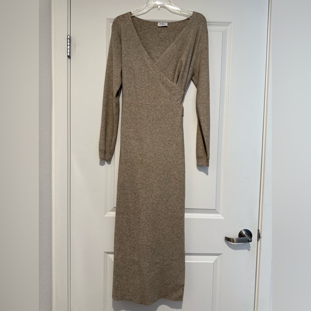 Storia Light Brown Knit Maternity Dress